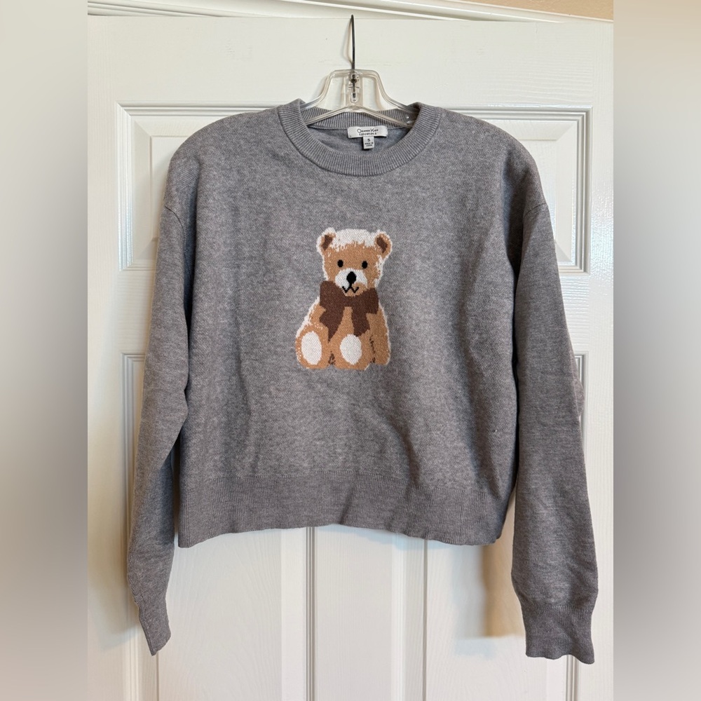 ORANGE KISS ESSENTIALS Gray Crewneck Sweater with Teddy Bear Sz S